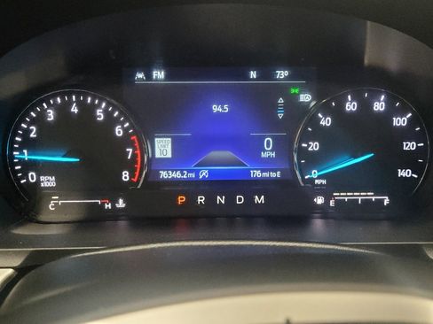 Used 2021 Ford Explorer XLT w/ Equipment Group 202A AWD/4WD image 23