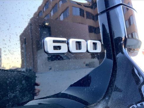 New 2026 Cadillac Escalade Luxury image 16