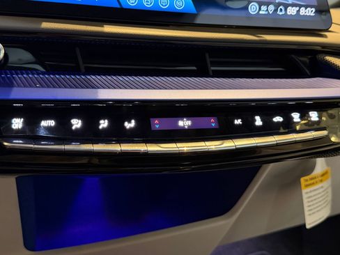 New 2026 Cadillac Optiq Sport 1 AWD/4WD image 31