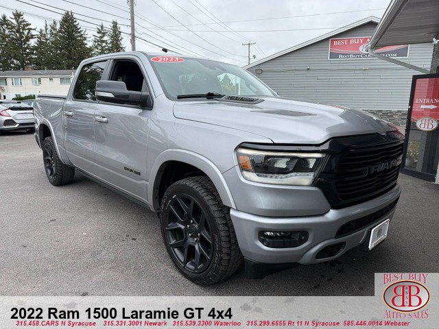Used 2022 RAM 1500 Laramie AWD/4WD image 1