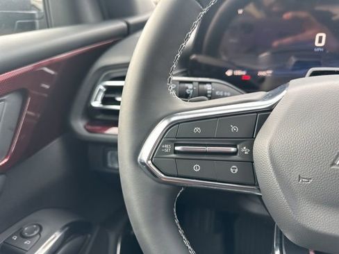 New 2026 Chevrolet Traverse Z71 w/ Enhanced Driving Package image 15