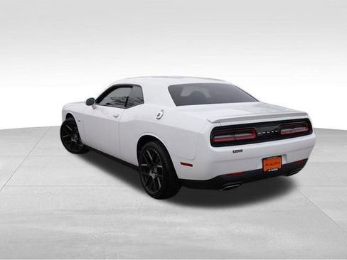 Certified 2016 Dodge Challenger R/T w/ Cold Weather Group image 7