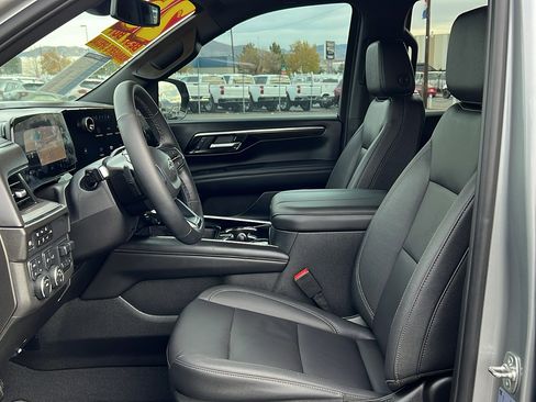 Certified 2025 Chevrolet Tahoe Z71 w/ Comfort Package image 35