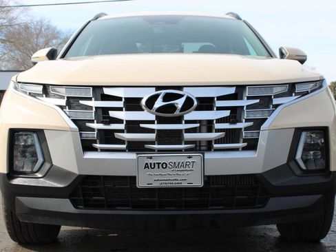 Used 2022 Hyundai Santa Cruz SEL Premium w/ Cargo Package image 2