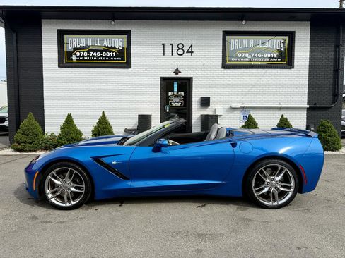 Used 2014 Chevrolet Corvette Stingray Convertible w/ 3LT Preferred Equipment Group RWD image 19