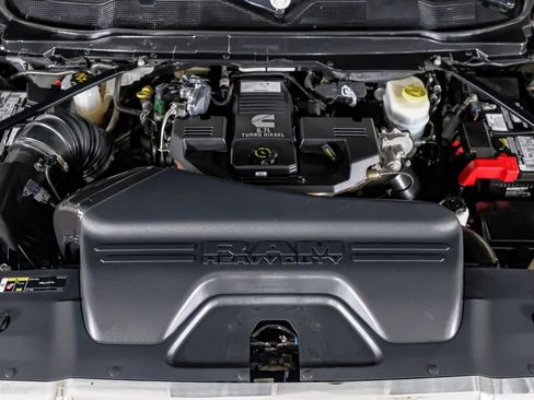 Used 2019 RAM 2500 Limited image 50