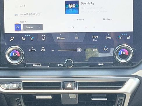 Certified 2023 Lexus RX 350 w/ Accessory Package (Z1) AWD/4WD image 16