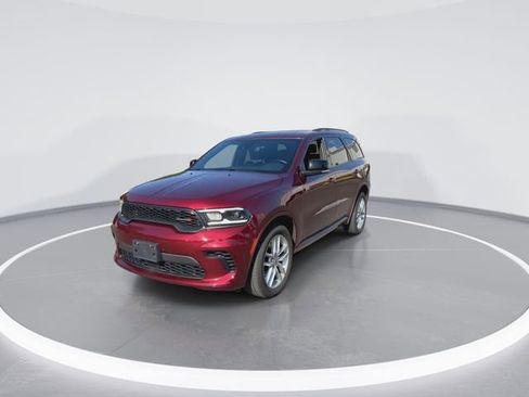 Used 2024 Dodge Durango GT image 3