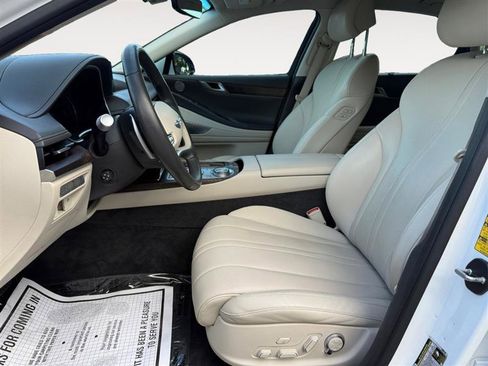 Used 2022 Genesis G80 2.5T w/ Prestige Package AWD/4WD image 10