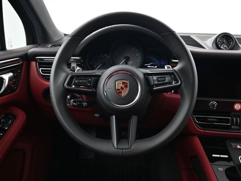New 2026 Porsche Macan S image 13