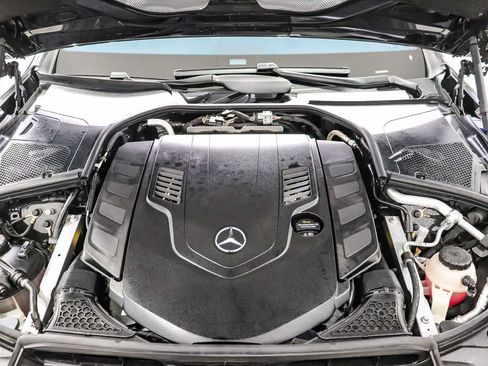 Used 2025 Mercedes-Benz S 580 4MATIC Sedan image 28