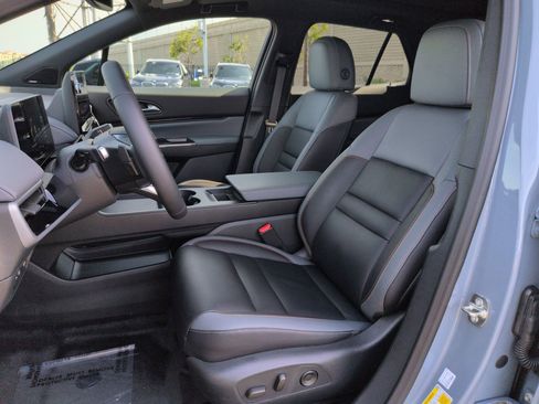 Used 2025 Honda Prologue Touring image 16