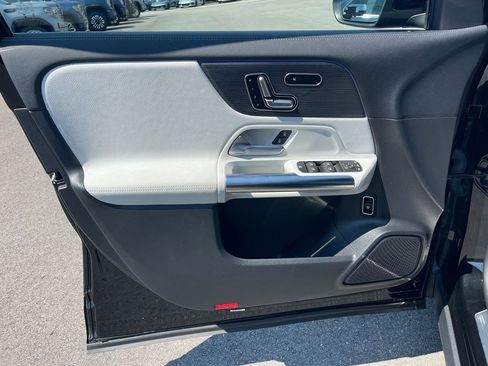 Used 2021 Mercedes-Benz GLA 45 AMG 4MATIC image 28