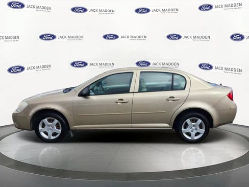 Used 2006 Chevrolet Cobalt LS FWD image 2