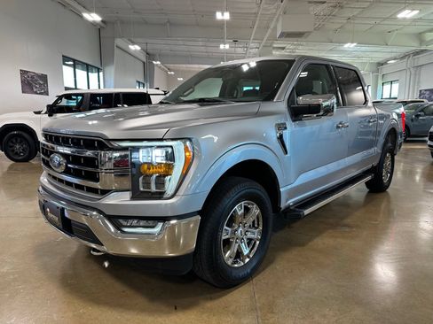 Used 2023 Ford F150 Lariat AWD/4WD image 3