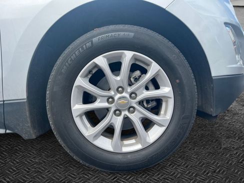 Used 2021 Chevrolet Equinox LS FWD image 11