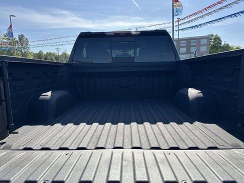 Certified 2025 Chevrolet Silverado 1500 High Country w/ Technology Package image 19