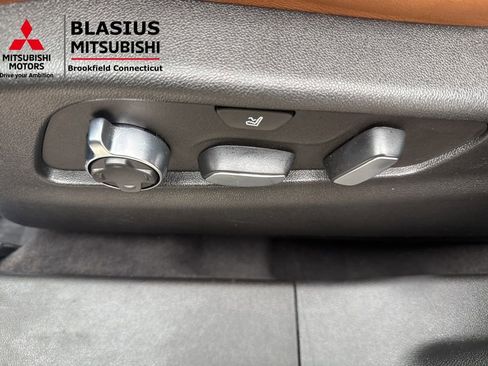 Used 2024 Cadillac XT4 Sport image 55