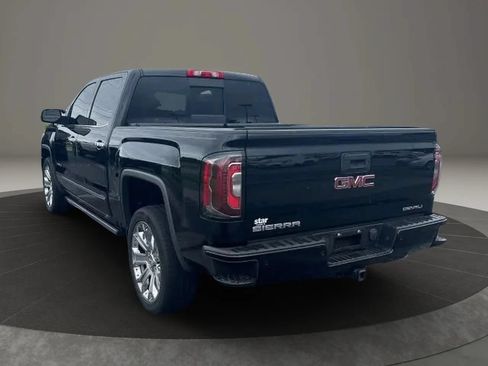Used 2017 GMC Sierra 1500 Denali w/ Denali Ultimate Package AWD/4WD image 7