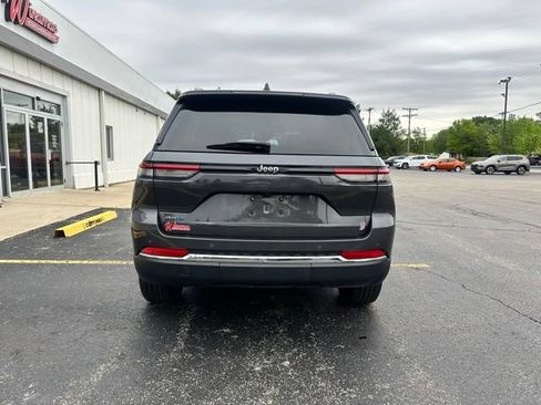 Used 2024 Jeep Grand Cherokee Limited 4xe AWD/4WD image 4