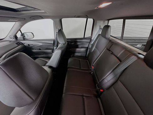 Certified 2025 Honda Ridgeline RTL image 11
