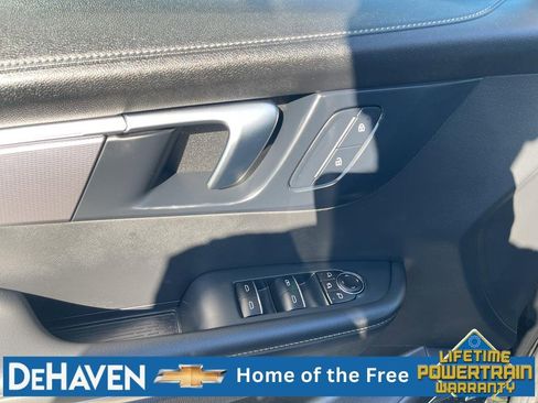 Used 2025 Buick Enclave Sport Touring FWD image 23