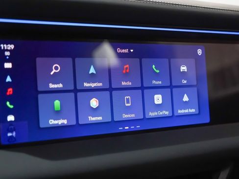 New 2025 Porsche Macan Turbo Electric image 31