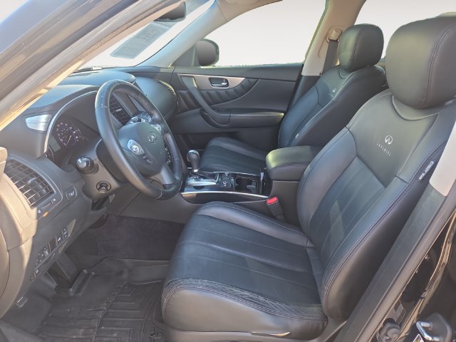 Used 2012 INFINITI FX35 2WD w/ Premium Pkg image 9