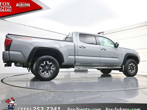 Used 2019 Toyota Tacoma TRD Off-Road w/ Technology Package AWD/4WD image 20