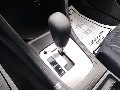 Used 2013 Subaru Impreza 2.0i image 30