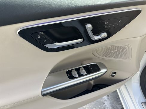 Certified 2025 Mercedes-Benz C 300 4MATIC Sedan image 15