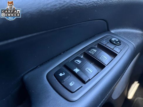 Certified 2021 Jeep Grand Cherokee Laredo AWD/4WD image 28