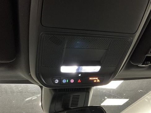 New 2027 Chevrolet Equinox LT w/ LPO, Floor Liner Package AWD/4WD image 18