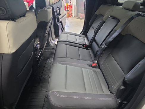 New 2026 GMC Hummer EV SUV w/ LPO, Dark Essentials Package AWD/4WD image 14