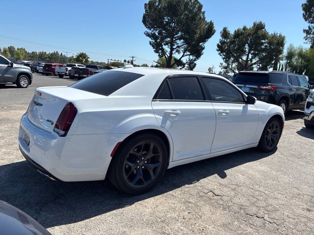 Used 2022 Chrysler 300 S RWD image 3