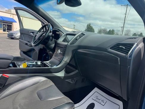 Used 2019 Ford Edge ST w/ Convenience Package image 39