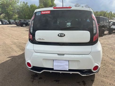 Used 2016 Kia Soul + w/ Soulful Package FWD image 5