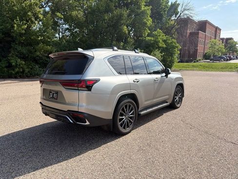 Used 2024 Lexus LX 600 F Sport AWD/4WD image 29
