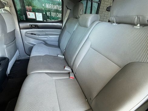 Used 2014 Toyota Tacoma PreRunner w/ TRD Off-Road Package RWD image 27