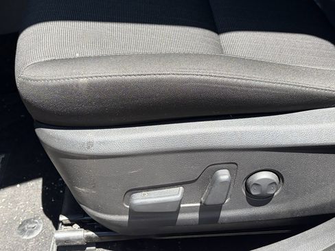 Used 2023 Hyundai Kona SEL w/ Cargo Package FWD image 7