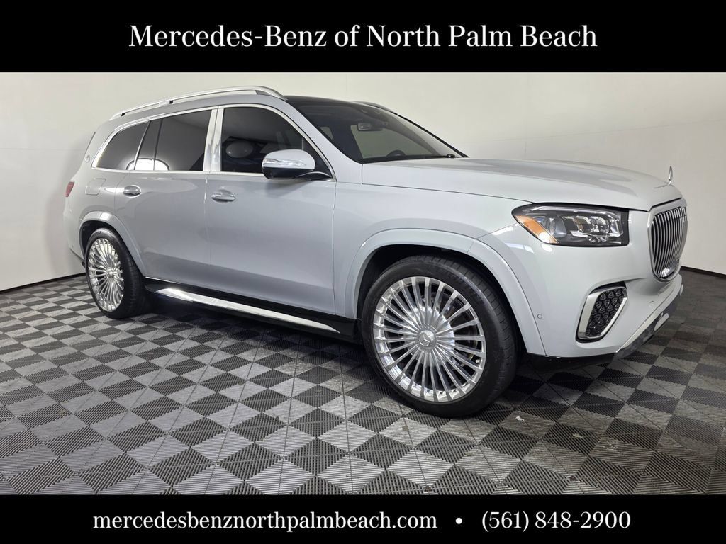 Certified 2025 Mercedes-Benz Maybach GLS 600 4MATIC image 8