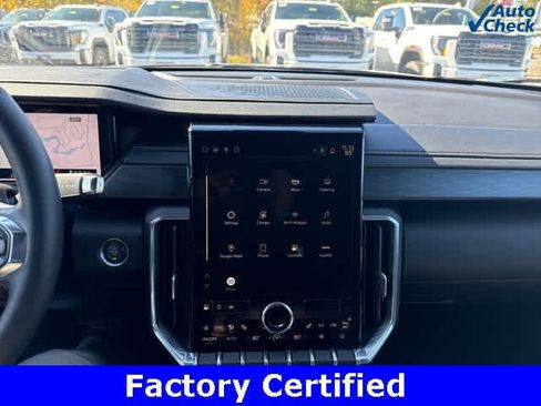 Certified 2025 GMC Acadia Elevation image 21