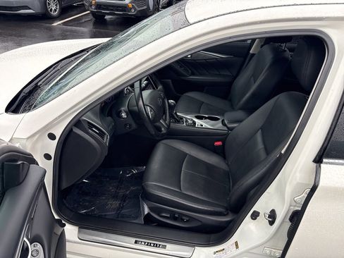 Used 2016 INFINITI Q50 3.0t Premium w/ 3.0T Premium Plus Package image 9