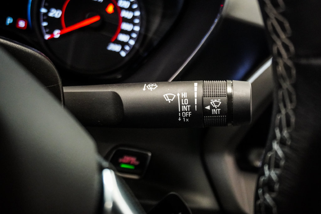 Used 2023 Chevrolet Camaro SS RWD image 17