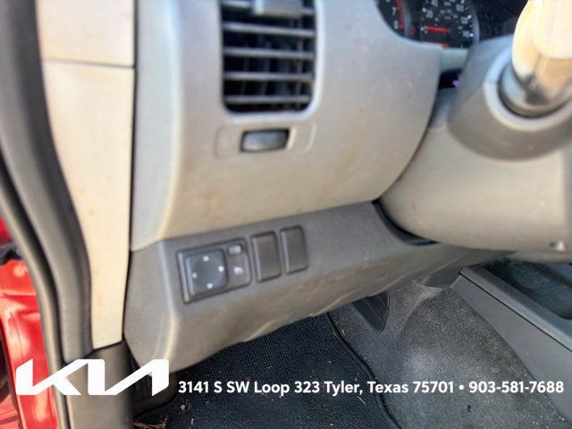 Used 2011 Nissan Xterra S AWD/4WD image 14