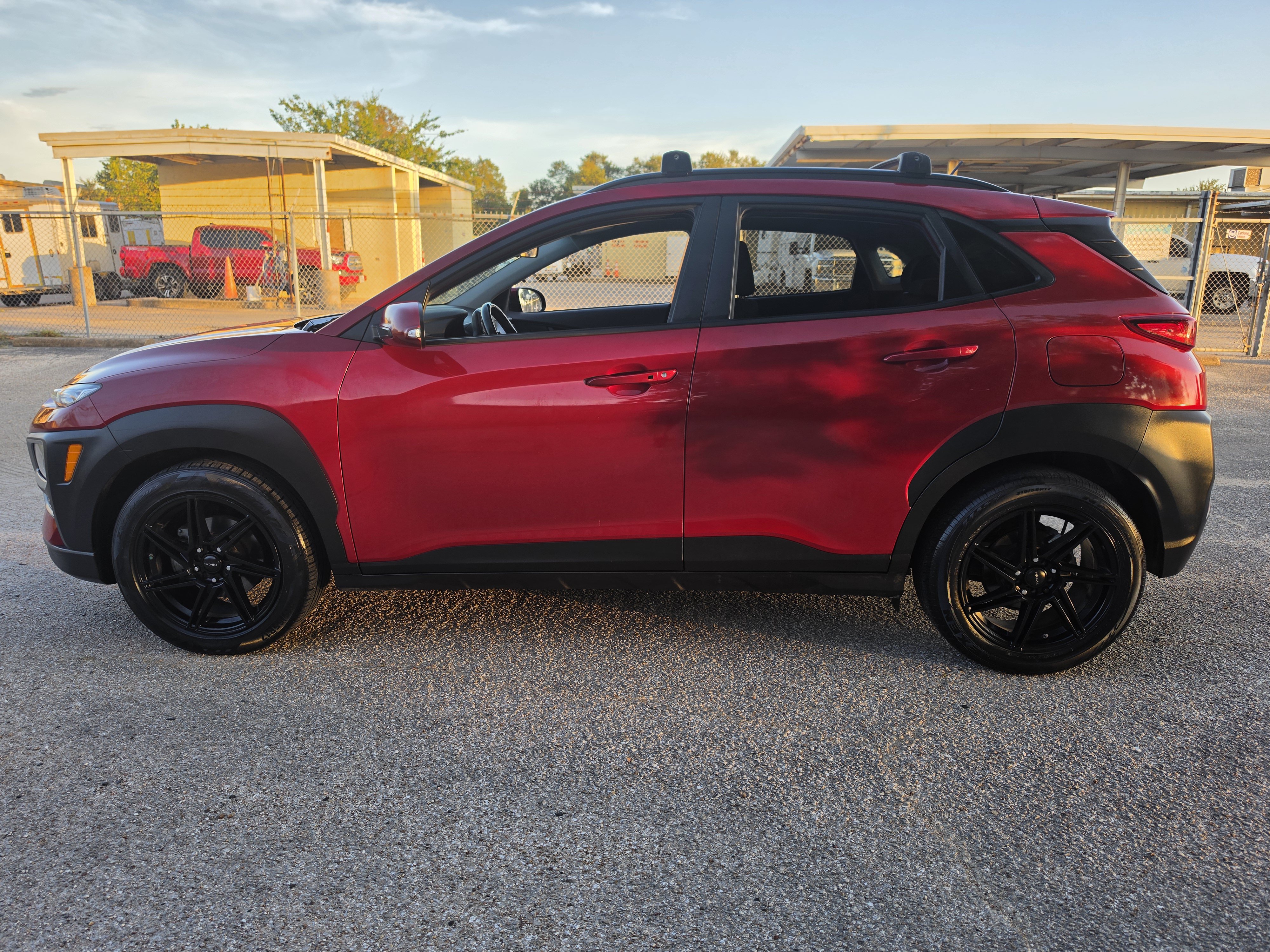 Used 2021 Hyundai Kona SEL FWD image 4