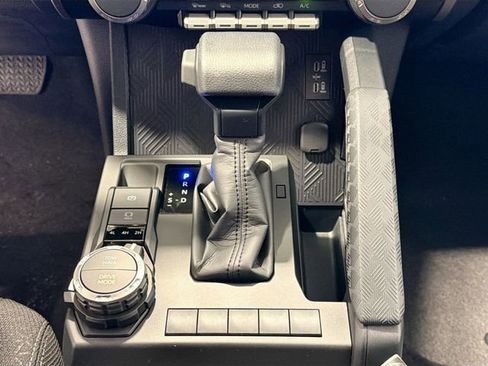 New 2026 Toyota 4Runner SR5 image 14