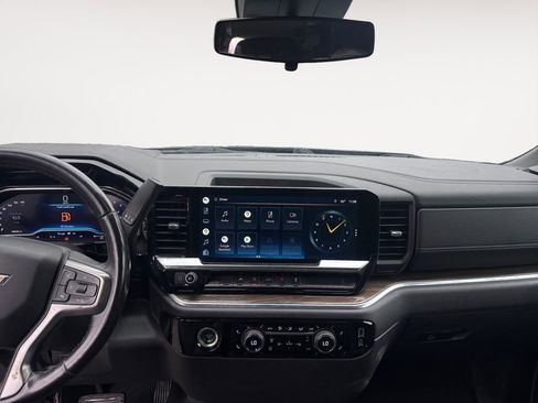 Used 2022 Chevrolet Silverado 1500 LT image 11