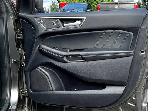 Used 2019 Ford Edge ST w/ Equipment Group 401A AWD/4WD image 20