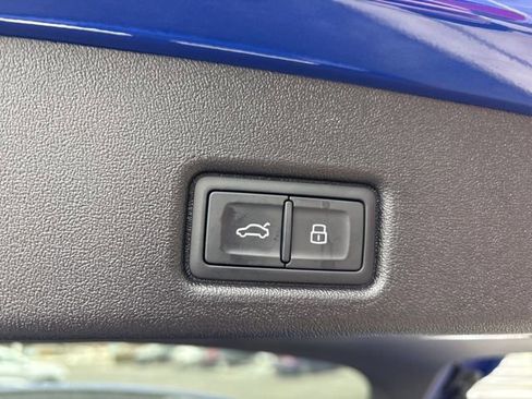 New 2025 Audi SQ5 Premium Plus w/ Premium Plus Package image 39